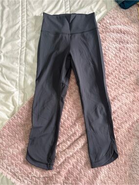 Lululemon Revitalize Crop 21” Leggings